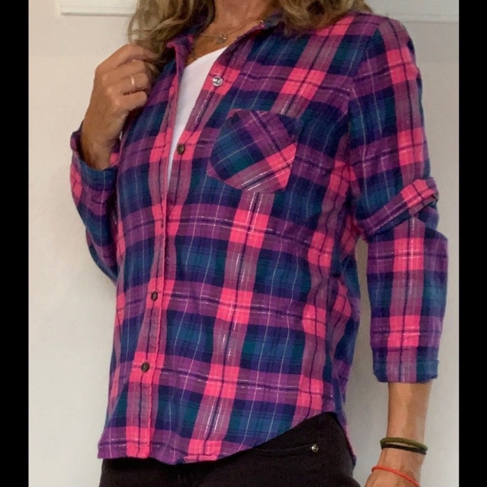 Victoria’s Secret Long Sleeve Button Down Shirt